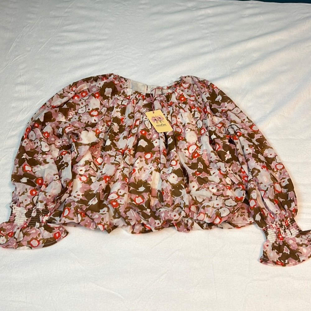 Women’s blouse
